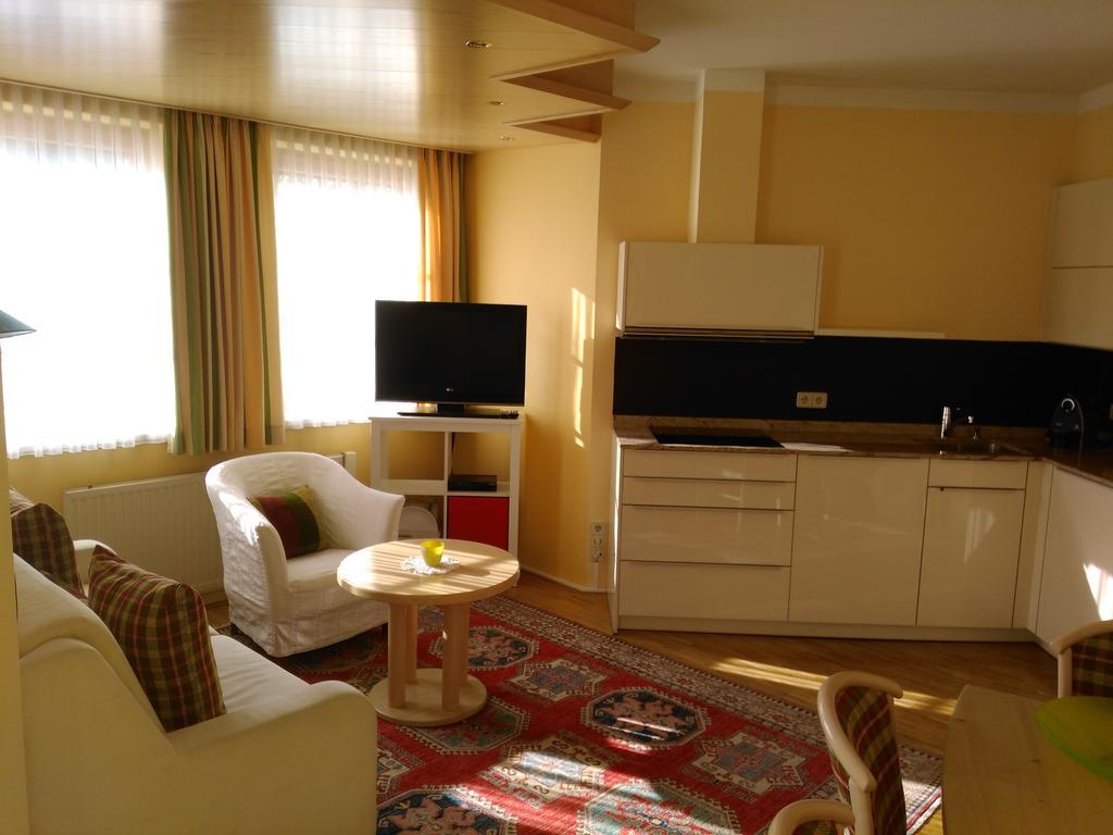 Der Ronacherfels Apartment Weissensee